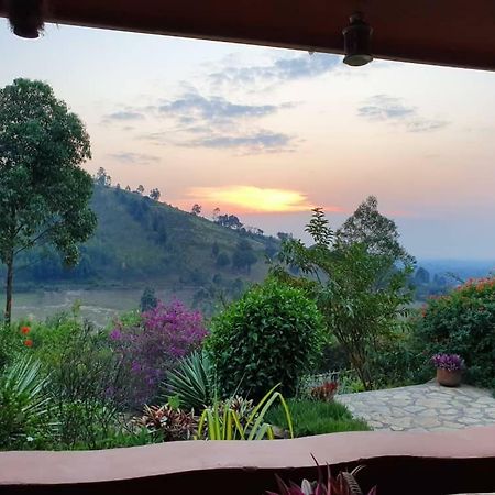 Nyore Hillside Retreat Mbarara Exterior photo