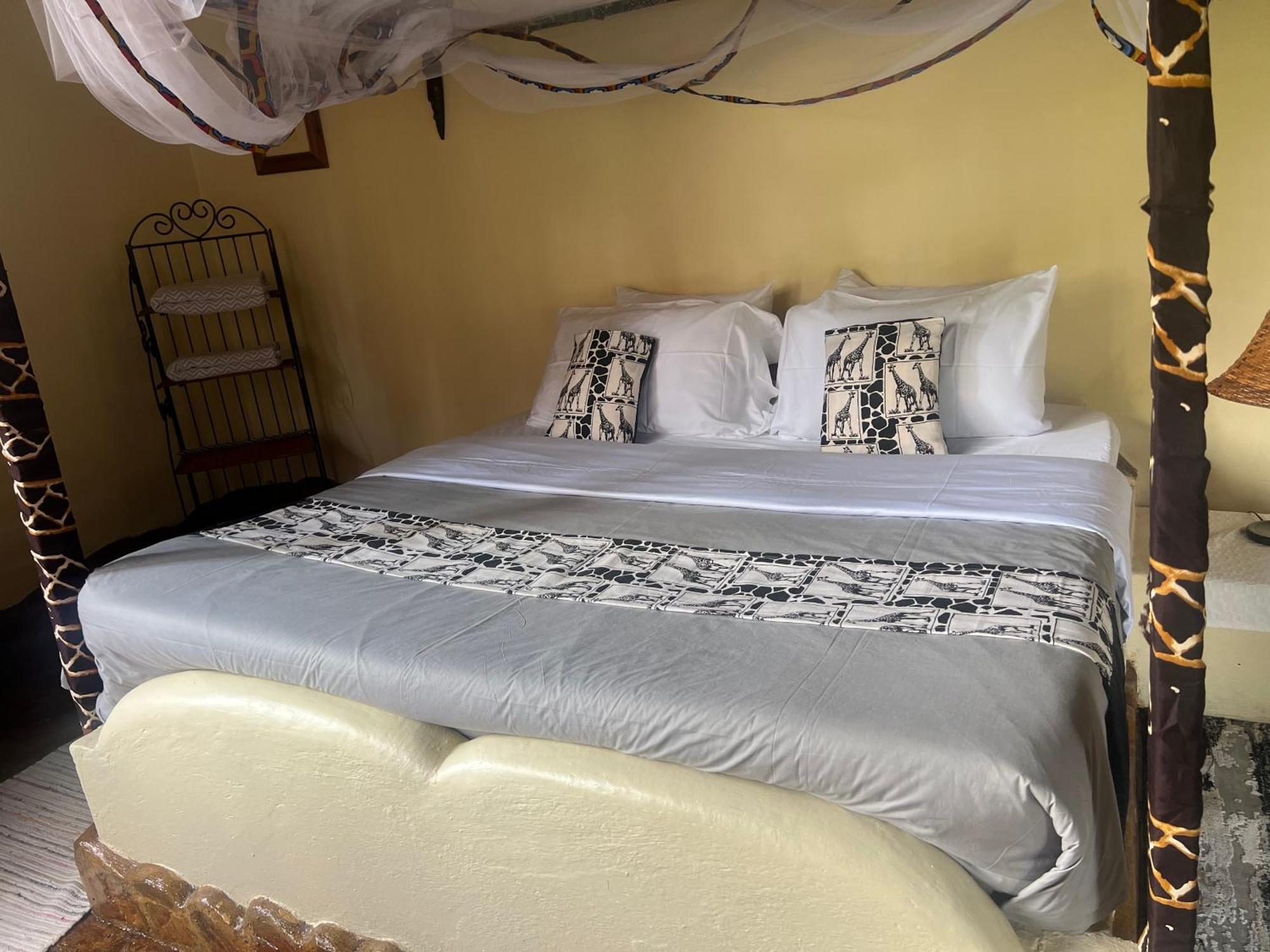 Nyore Hillside Retreat Mbarara Exterior photo