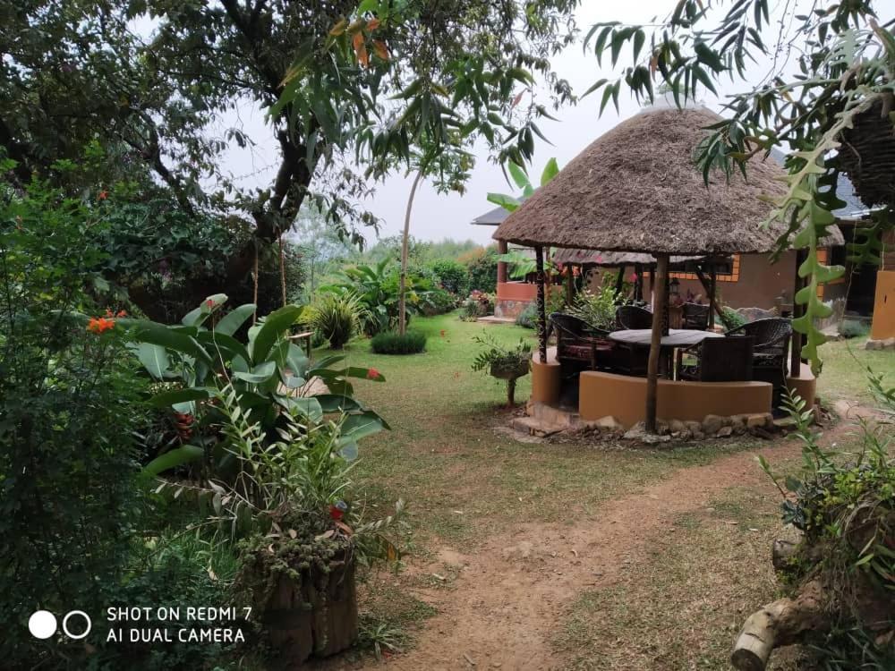 Nyore Hillside Retreat Hotel Mbarara Exterior photo